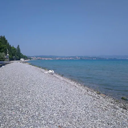 Margherita * Ντεζεντσάνο ντελ Γκάρντα